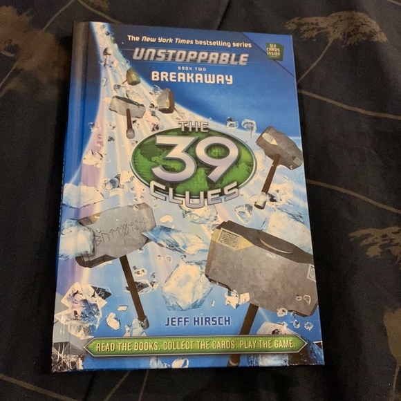 3 EUC Mystery Books - Infinity Ring, The 39 Clues, Zac Power - Picture 9 of 16